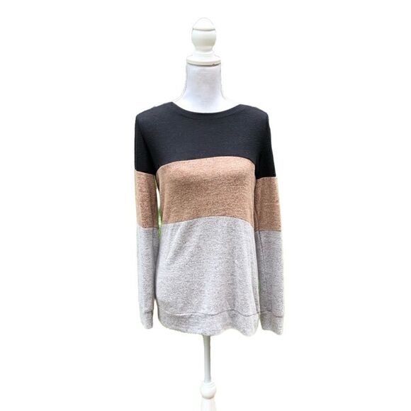 Medium Tri Colored Sweater  - Picture 1 of 3